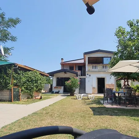 1 Og Mit Und Bergblick * نين